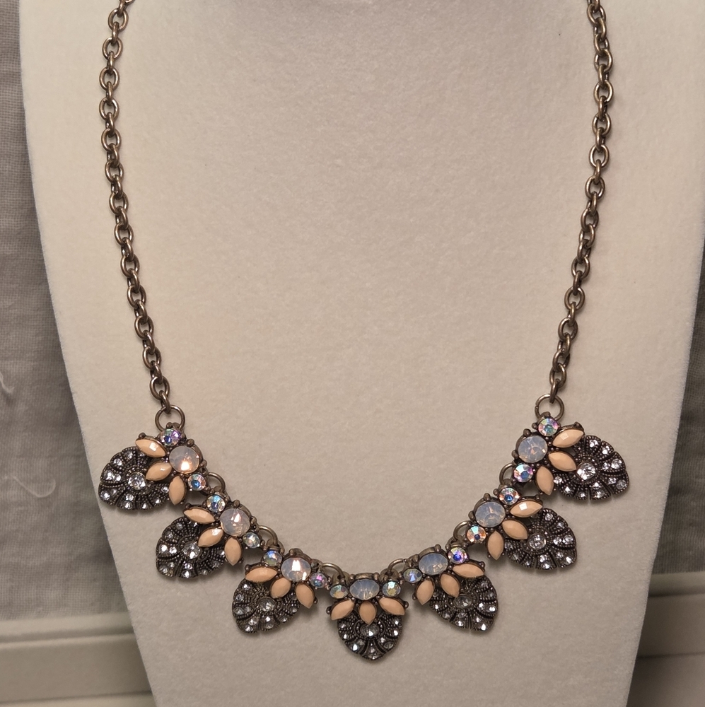 Bronze Floral Rhinestone Necklace - Picture 2 of 5
